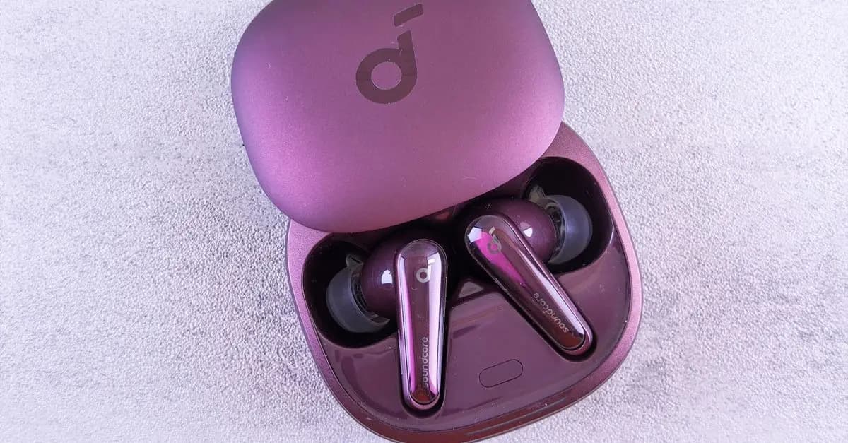 Les casques audio à arceau vs intra-auriculaires